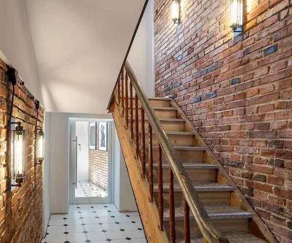 Okecie 1936 아파트