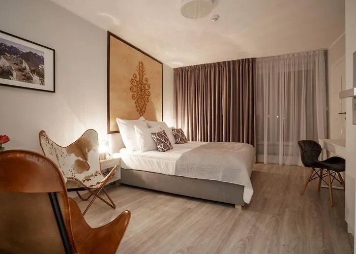 아파트 Okecie 1936 *